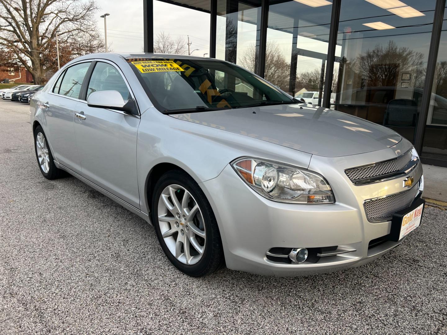 2011 Silver Ice Metallic Chevrolet Malibu LTZ (1G1ZE5EU7BF) with an 2.4L L4 DOHC 16V FFV engine, 6-Speed Automatic transmission, located at 1633 W Kimberly, Davenport, IA, 52806, (563) 323-5341, 41.559456, -90.598732 - Photo#1